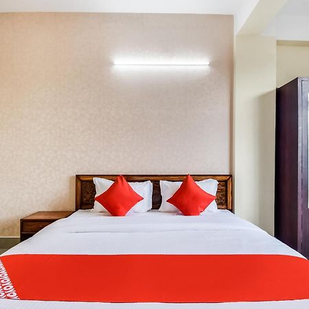 Super Hotel O Royal Pearl Inn Dispur Ngoại thất bức ảnh